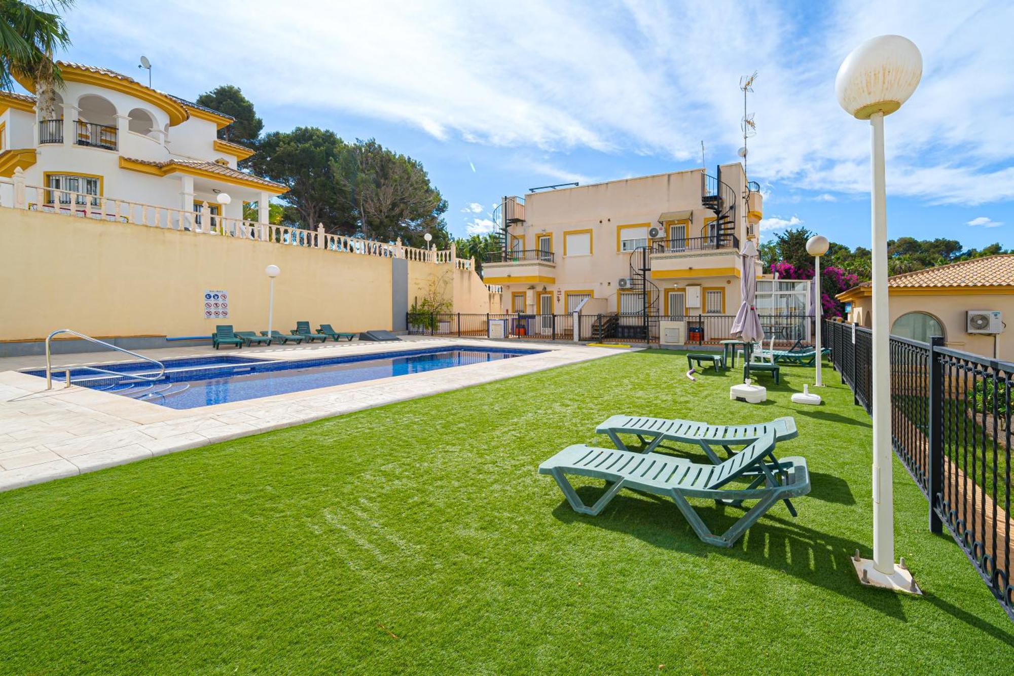 Villamartin Apartment. Excellent Location For Golfers, Cyclists And Hikers Exterior foto